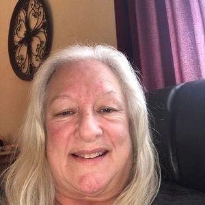 Meet your Posher, Deidre